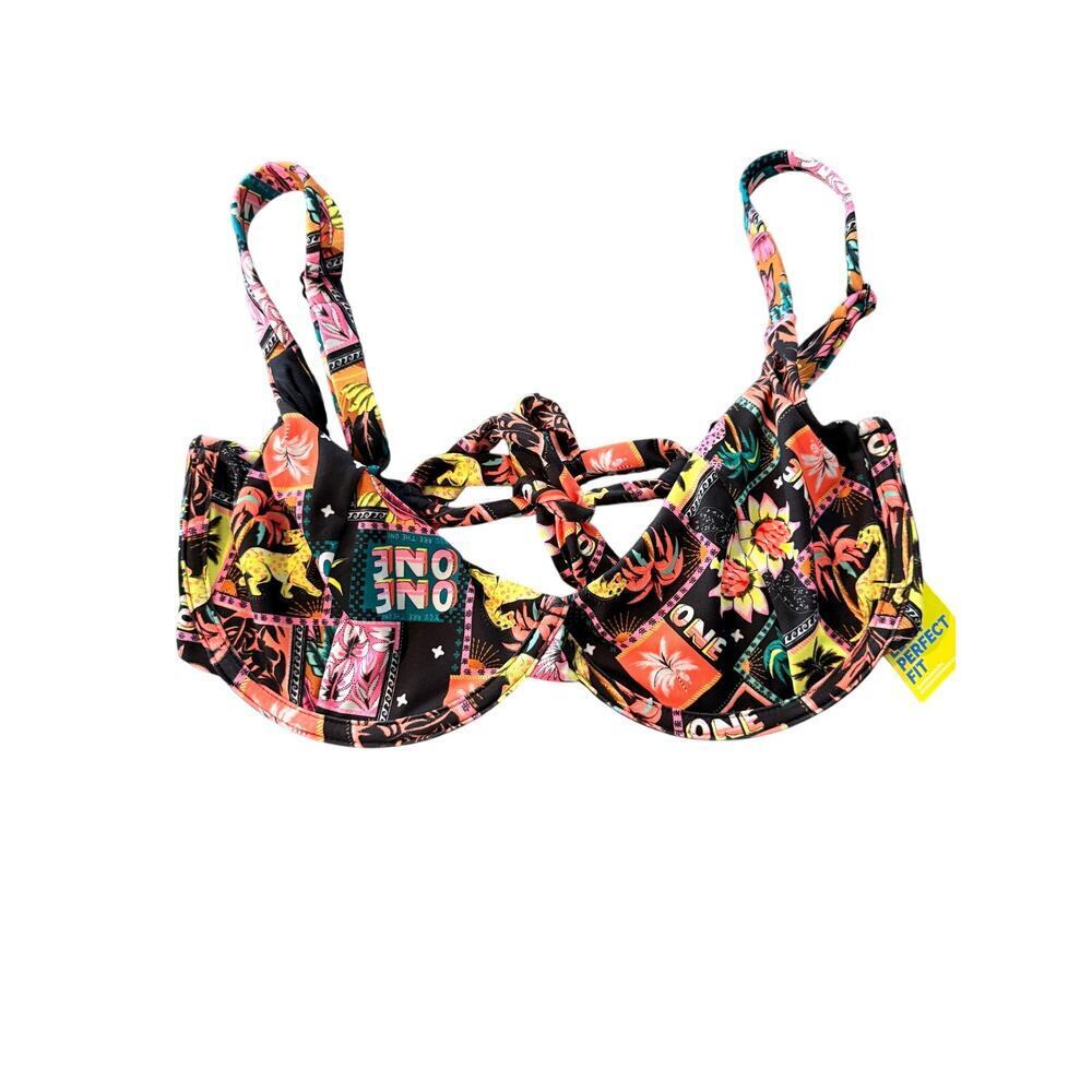 Chic New XL Bikini Top with Underwire & Adjustable Fit